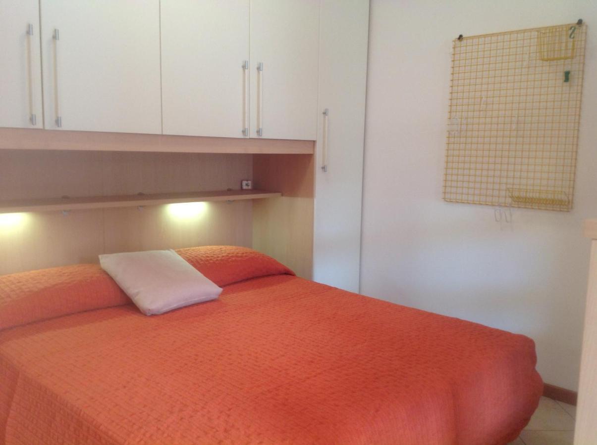 Hotel Apartments Villaggio Dei Fiori 4 Stars Luxury - Great Family Resort - Pet Friendly - With Hypermarket - Delivery Restaurant-Pizzeria - Room Breakfast With Supplement - Ultra Fast Wi-Fi - Play Area For Children - Olympic Swimming Pool - Parking กาออร์เล ภายนอก รูปภาพ